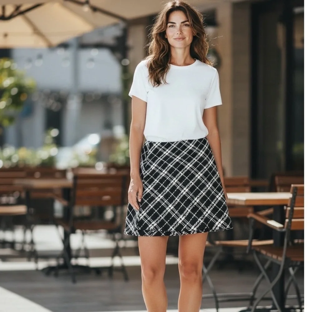 Gilli Womens Black White Plaid Tweed A-Line Mini Skirt Preppy Schoolgirl Retro M